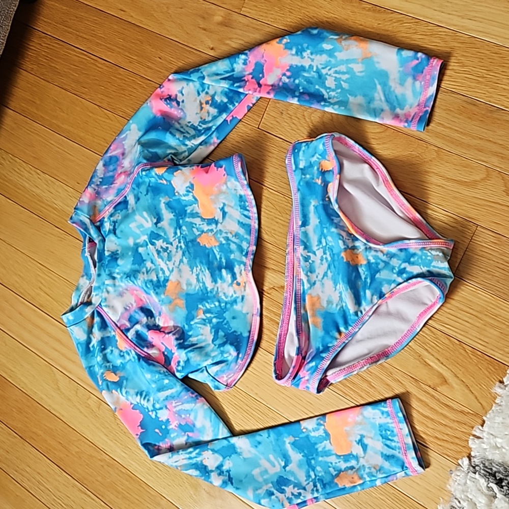 Girls two piece swimsuit